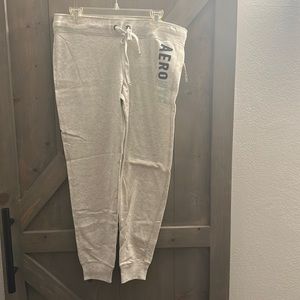 Aeropostale white/gray joggers